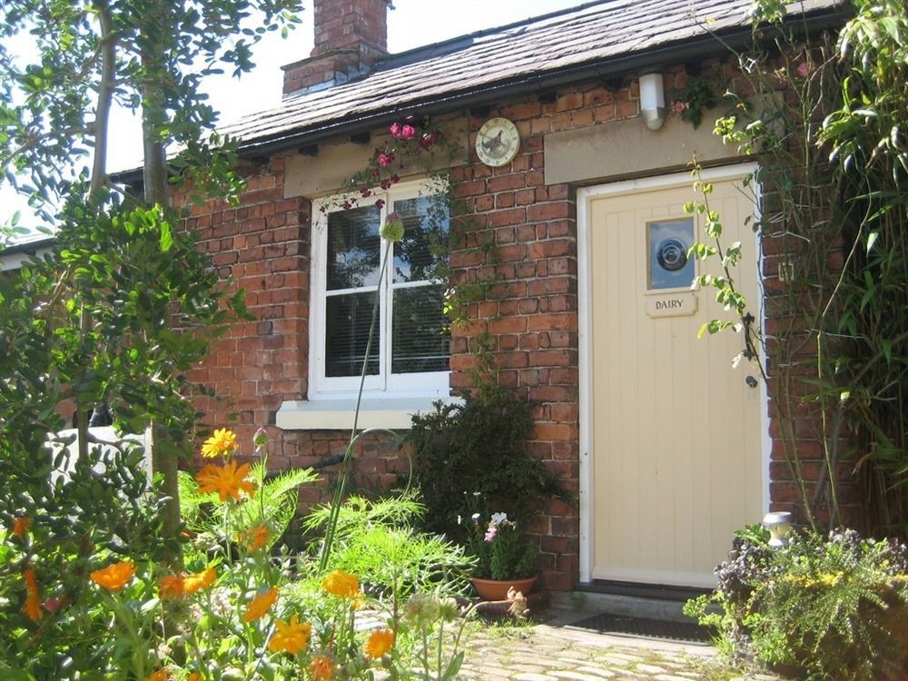 Martin Lane Farm Holiday Cottages Burscough Exterior foto